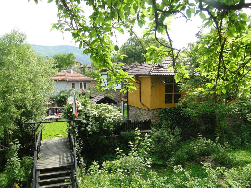 Countryside Houses Golets Ξενοδοχείο Δωμάτιο φωτογραφία