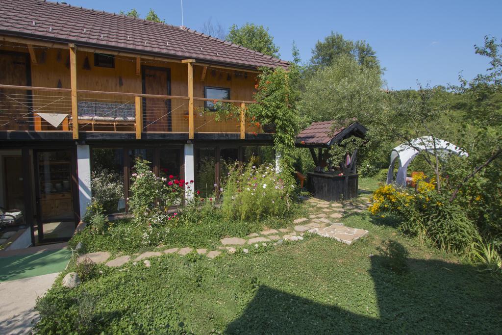 Countryside Houses Golets Ξενοδοχείο Εξωτερικό φωτογραφία